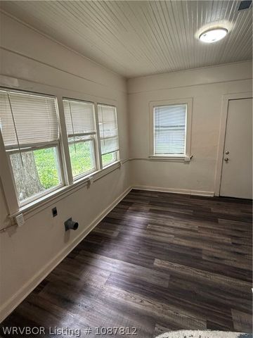 1311 N 38th Street, Fort Smith, AR 72904