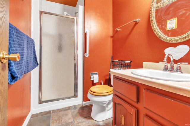 9126 Redfield Drive, Fort Wayne, IN 46819