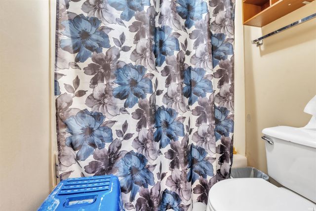 9126 Redfield Drive, Fort Wayne, IN 46819