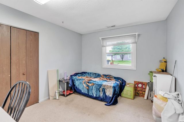 9126 Redfield Drive, Fort Wayne, IN 46819