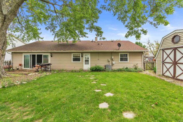 9126 Redfield Drive, Fort Wayne, IN 46819