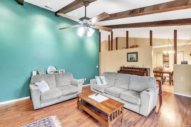 9126 Redfield Drive, Fort Wayne, IN 46819