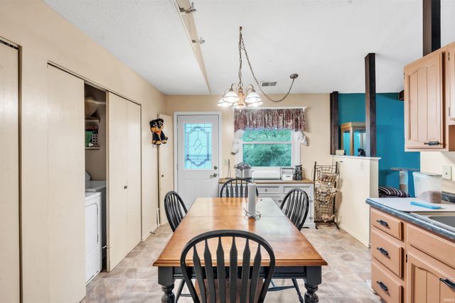 9126 Redfield Drive, Fort Wayne, IN 46819