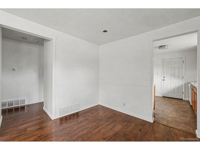 4636 Estes St, Wheat Ridge, CO 80033