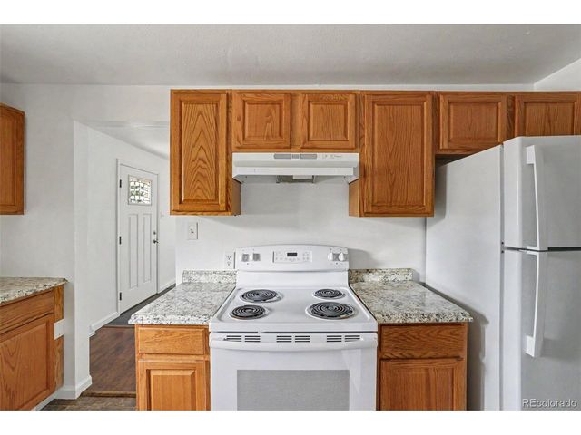 4636 Estes St, Wheat Ridge, CO 80033