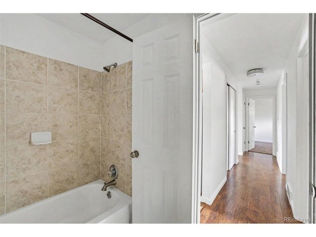 4636 Estes St, Wheat Ridge, CO 80033