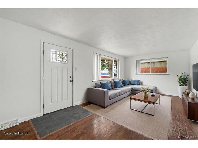 4636 Estes St, Wheat Ridge, CO 80033