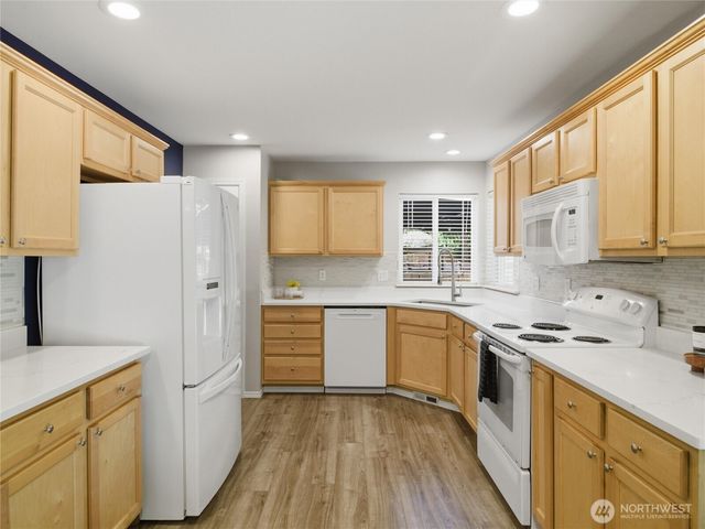 9523 200th Street E, Graham, WA 98338