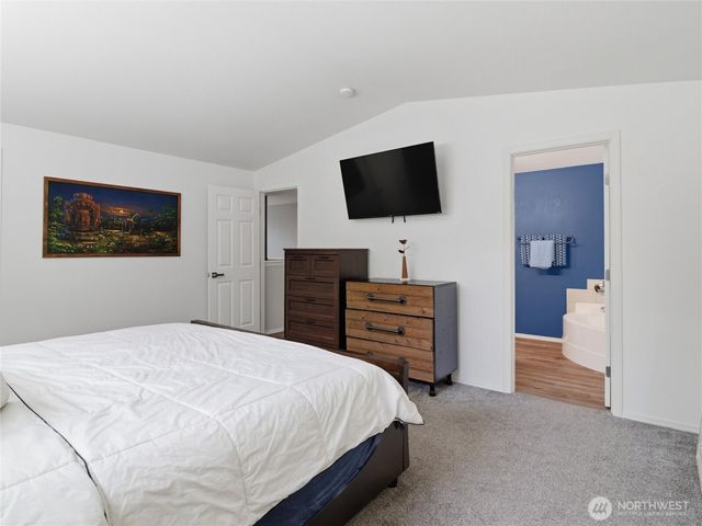 9523 200th Street E, Graham, WA 98338