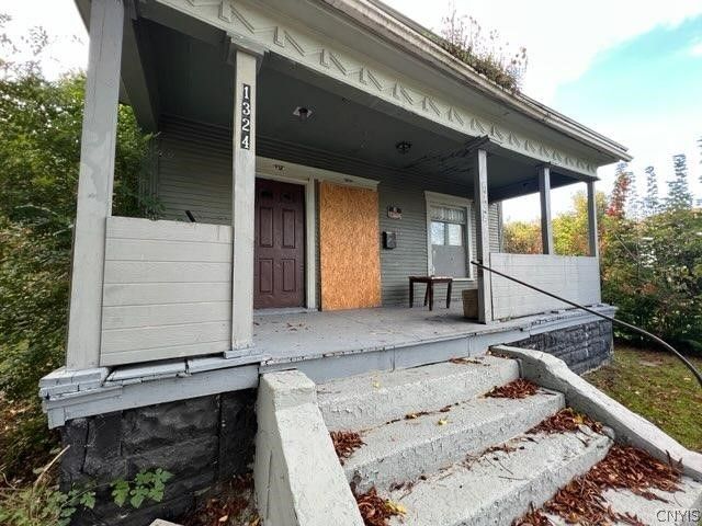 1322 South Avenue 24, Syracuse, NY 13207
