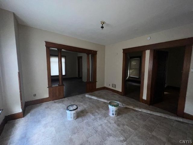1322 South Avenue 24, Syracuse, NY 13207
