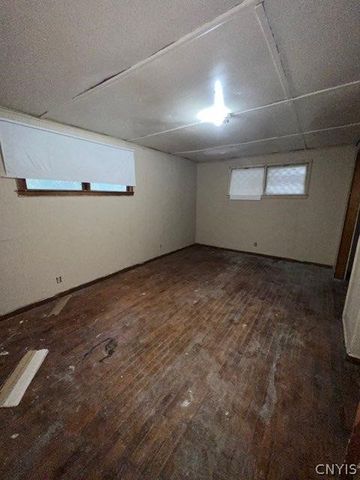 1322 South Avenue 24, Syracuse, NY 13207