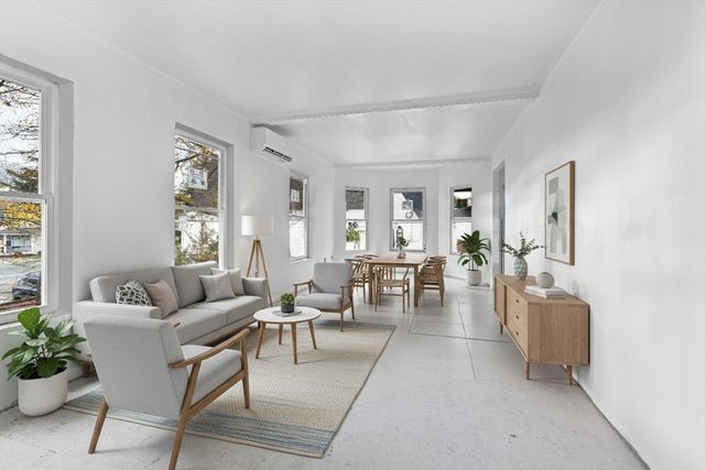 7 Davis St 1, Woburn, MA 01801