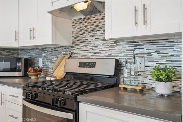 4189 Vineland 120, Studio City, CA 91602