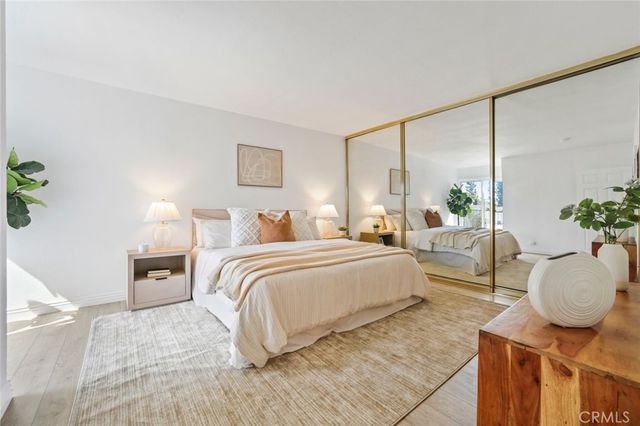 4189 Vineland 120, Studio City, CA 91602