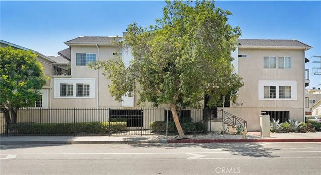4189 Vineland 120, Studio City, CA 91602