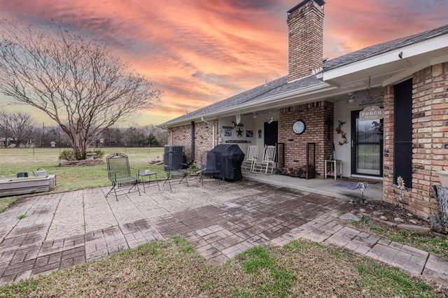 875 Harlan Road, Combine, TX 75159