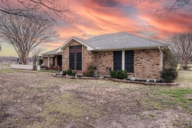 875 Harlan Road, Combine, TX 75159