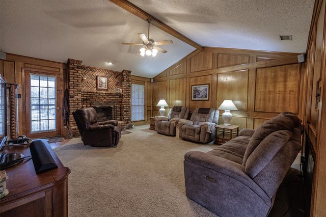875 Harlan Road, Combine, TX 75159