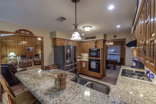 875 Harlan Road, Combine, TX 75159