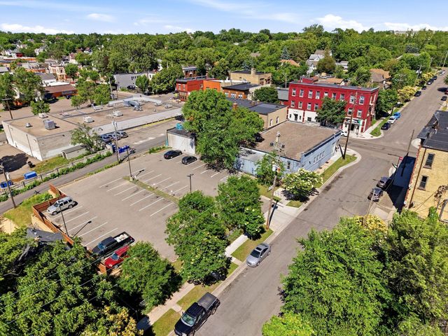 871 Payne Avenue, Saint Paul, MN 55130