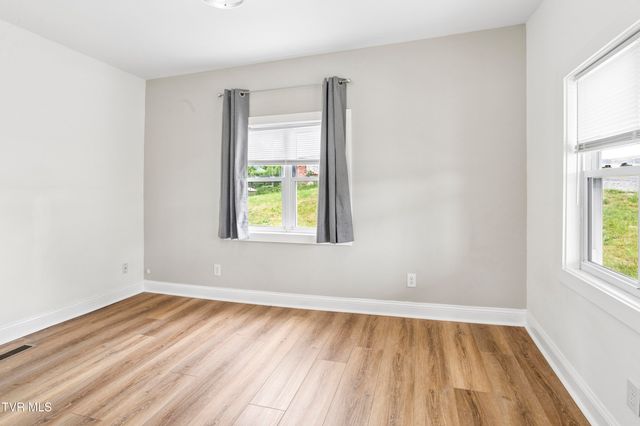 825 5th Street, Bristol, TN 37620