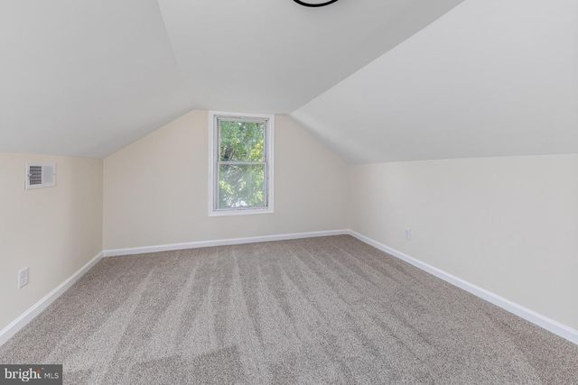 246 HARMONY RD, Gibbstown, NJ 08027