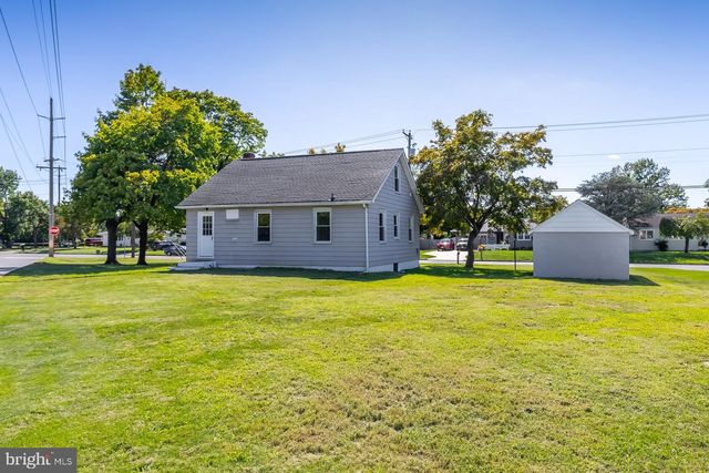 246 HARMONY RD, Gibbstown, NJ 08027