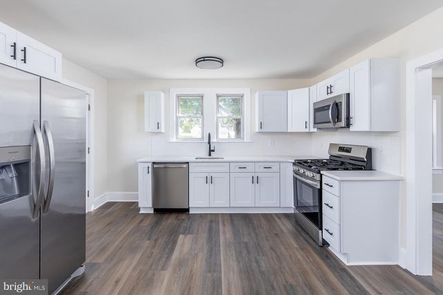 246 HARMONY RD, Gibbstown, NJ 08027