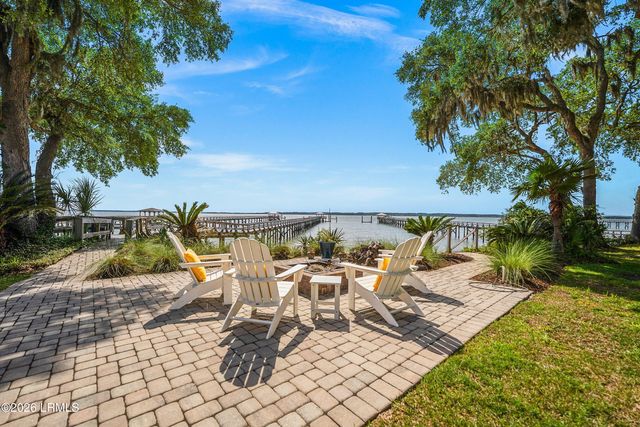 85 Fort Fremont Road, St. Helena Island, SC 29920