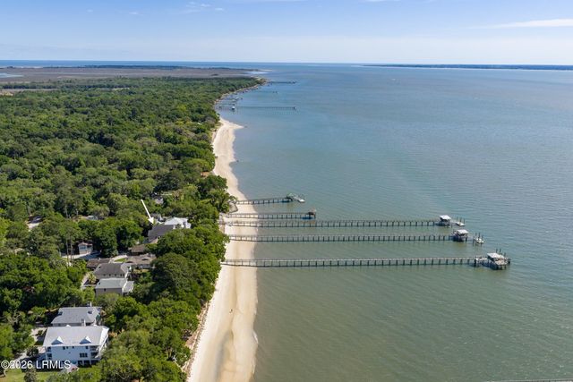 85 Fort Fremont Road, St. Helena Island, SC 29920