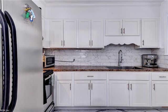 33 E Mercury BLVD, Hampton, VA 23669