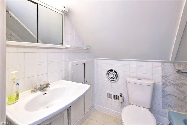 33 E Mercury BLVD, Hampton, VA 23669