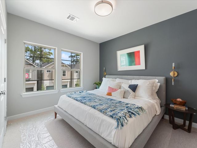 5205 Amber Sunrise Drive, Houston, TX 77018