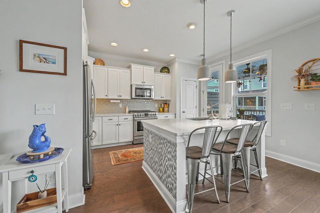 1603 Prince Edward Street, Mount Pleasant, SC 29466