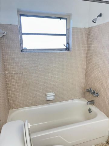 7310 SW 82nd St A219, Miami, FL 33143