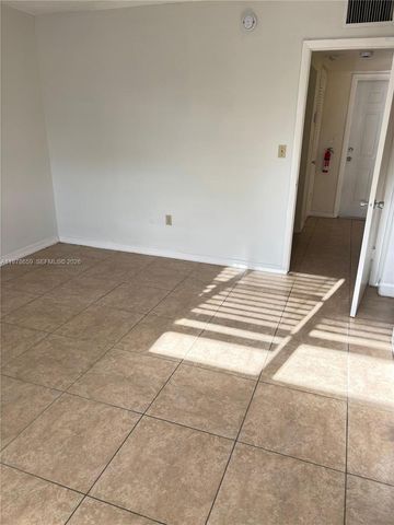 7310 SW 82nd St A219, Miami, FL 33143