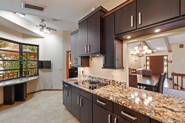 702 Warren Drive, Jupiter, FL 33458