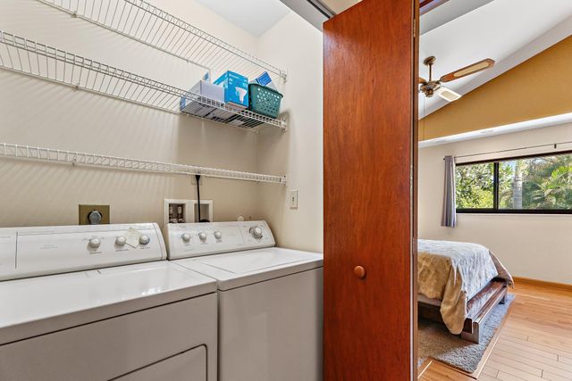 702 Warren Drive, Jupiter, FL 33458