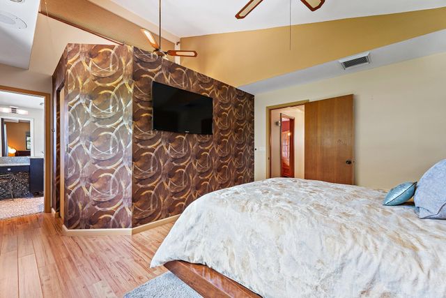 702 Warren Drive, Jupiter, FL 33458