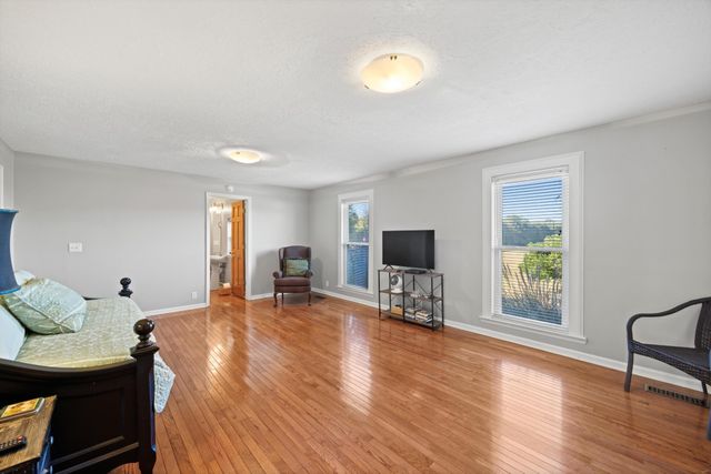 694 Meadow Drive, Chickamauga, GA 30707