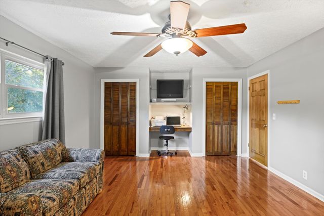 694 Meadow Drive, Chickamauga, GA 30707