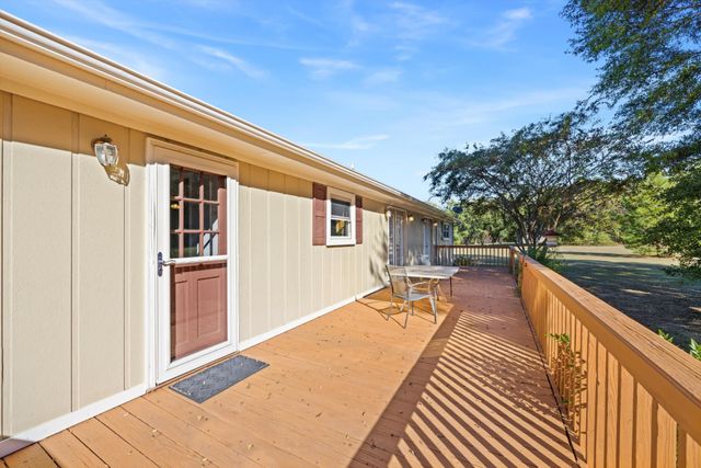 694 Meadow Drive, Chickamauga, GA 30707