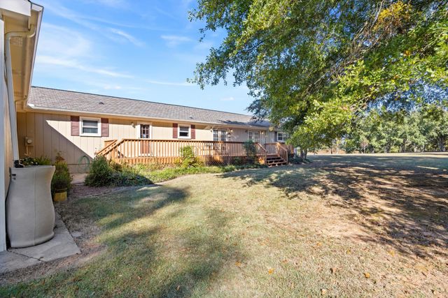 694 Meadow Drive, Chickamauga, GA 30707