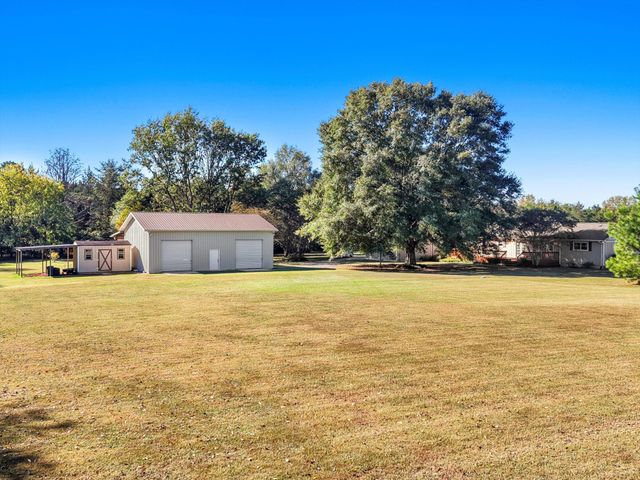 694 Meadow Drive, Chickamauga, GA 30707