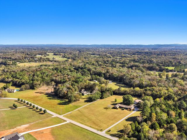 694 Meadow Drive, Chickamauga, GA 30707