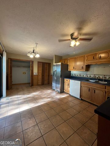 285 Twilight Lane, Tiger, GA 30576