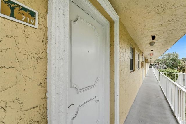 5186 NE 6th Ave 719, Oakland Park, FL 33334