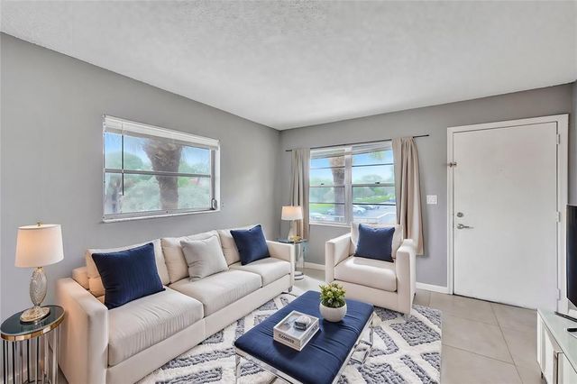 5186 NE 6th Ave 719, Oakland Park, FL 33334