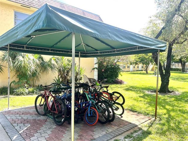 5186 NE 6th Ave 719, Oakland Park, FL 33334